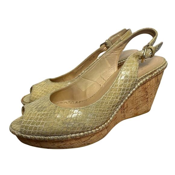 Stuart Weitzman 9.5 Nude Snakeskin Leather Peep Toe Cork Wedge Slingback Sandals - Picture 1 of 12